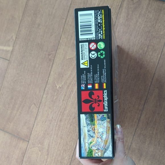 1000 piece Eurographics jigsaw puzzle - Barcelona Park Guell - Picture 3 of 3